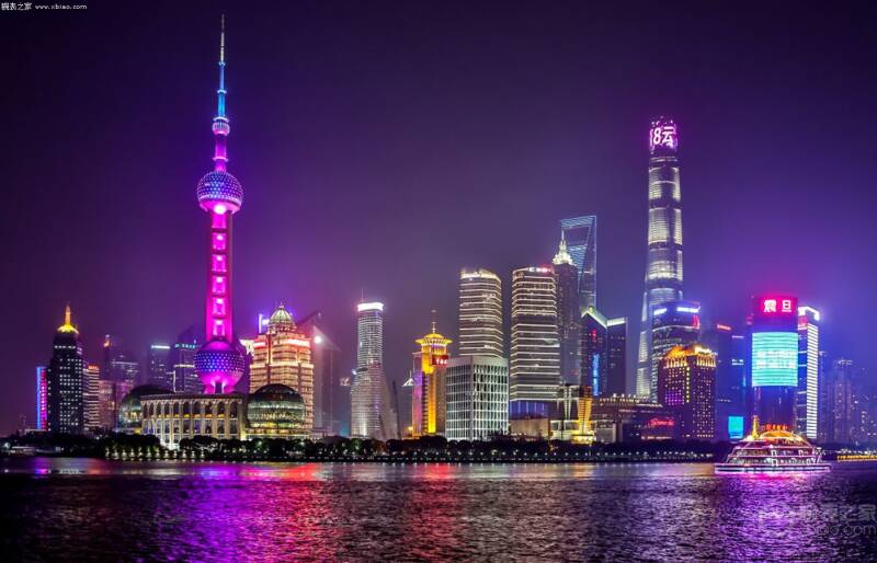百达翡丽 在上海，我见到人们戴了这些“壕表”