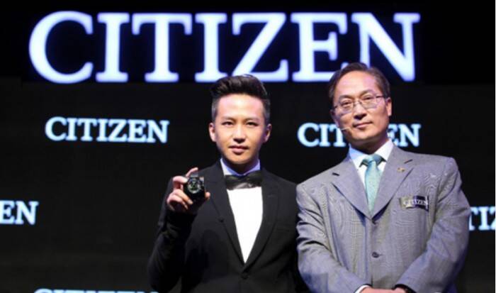 西铁城_邓超亮相西铁城发布会