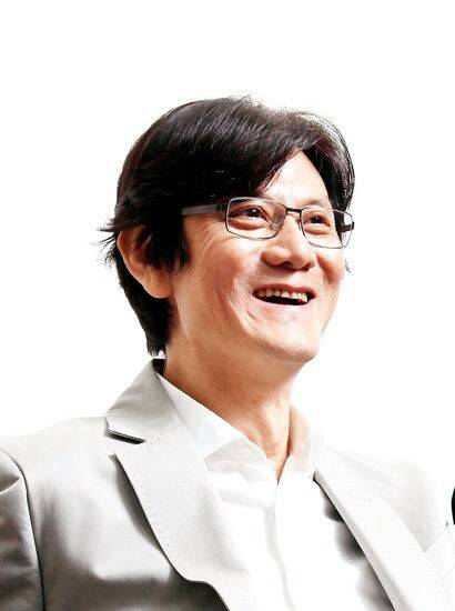 伯爵_男人买钻表图什么