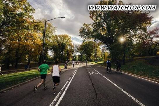 爱普生RUNSENSE运动腕表 打造科学运动新方式