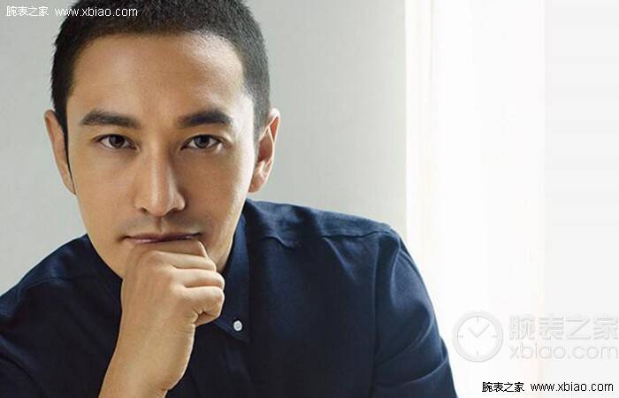 天梭黄晓明广告款 还有更多品牌经典款项 尽在北京蓝岛大厦 天梭