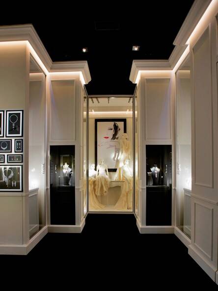 伯爵_伯爵全新Couture Précieuse系列  以宝石织就璀璨华裳