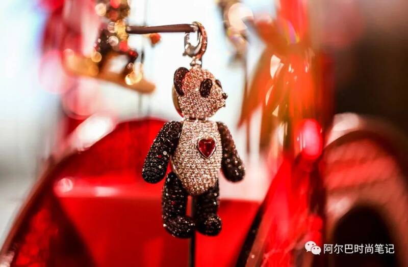 世界十大名牌手表排行榜_高级Qeelin和Ulysse  Nardin雅典表。