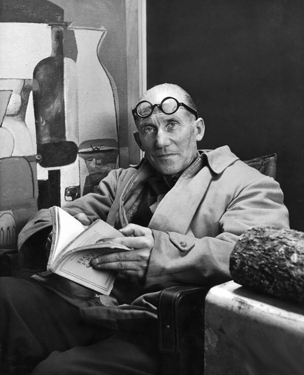 芝柏_芝柏表发布Le Corbusier Trilogy三部曲限量腕表